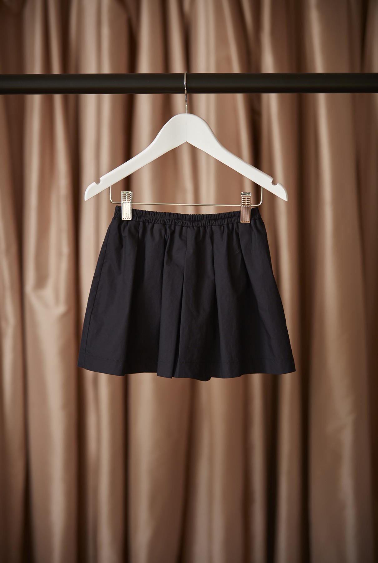 Hazel short/french navy - front